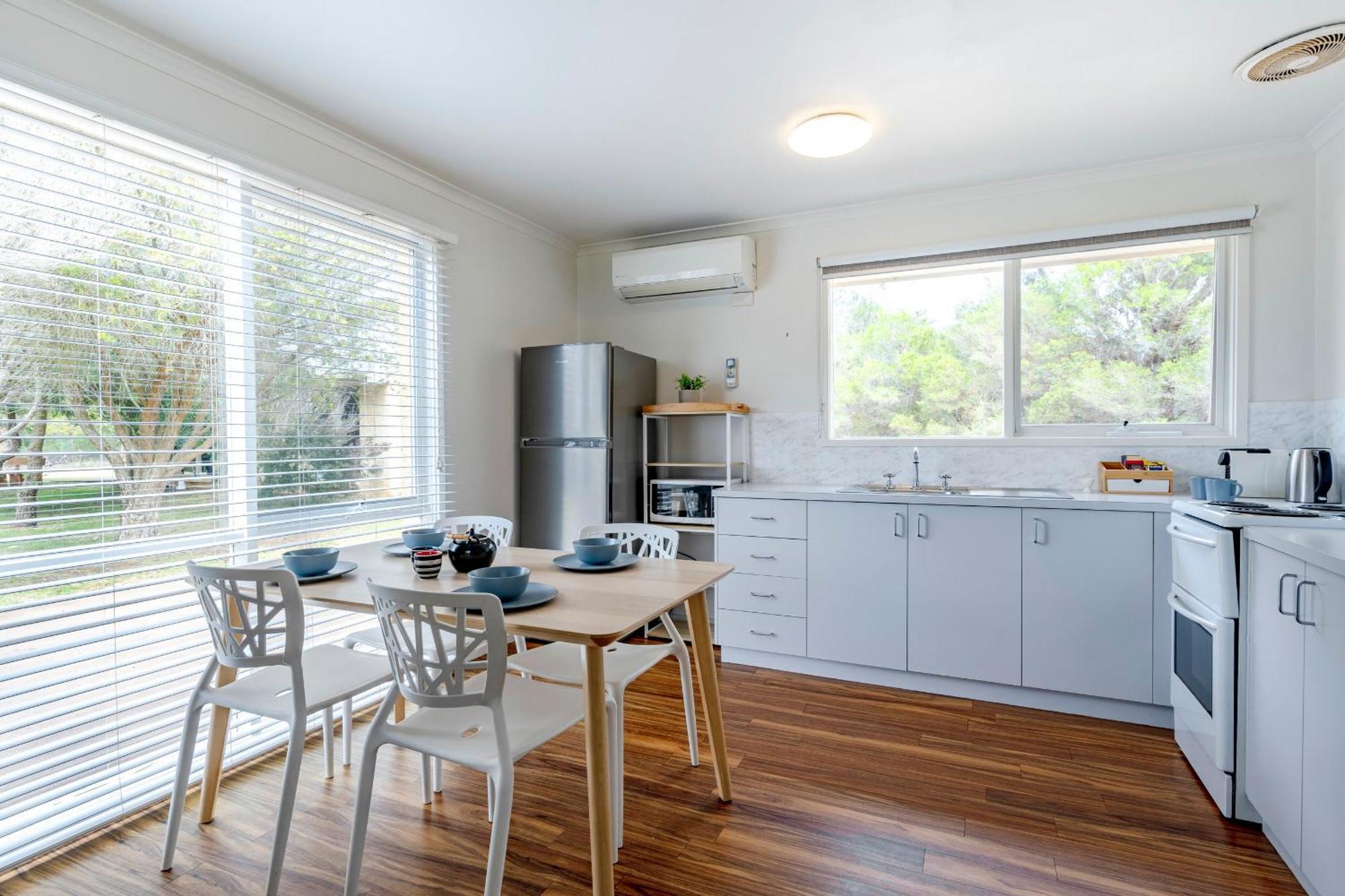 Bells Beach Cottages Bellbrae Exteriör bild